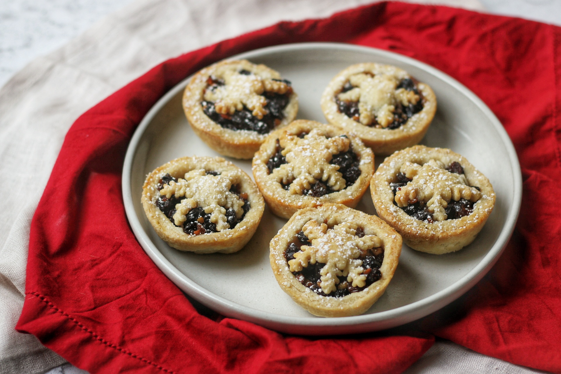 Vegan Mince Pies - Supper in the Suburbs