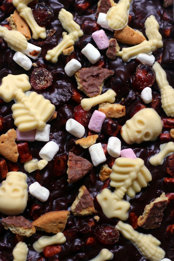Spooky Rocky Road from Supper in the Suburbs - the perfect sweet treat for Halloween