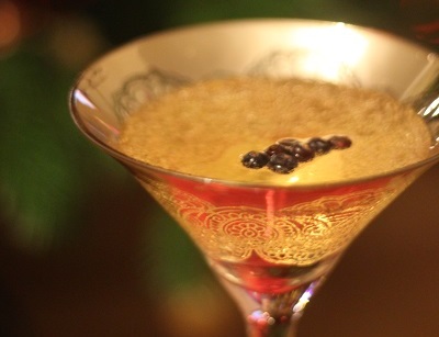 Juniper Berry and Champagne Cocktail