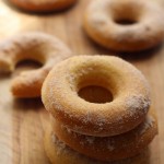 Easy Baked Cinnamon Doughnuts