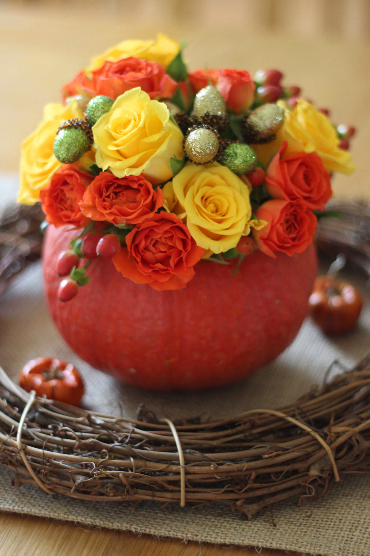 Pumpkin Flower Display, perfect for a fall table - Supper in the Suburbs