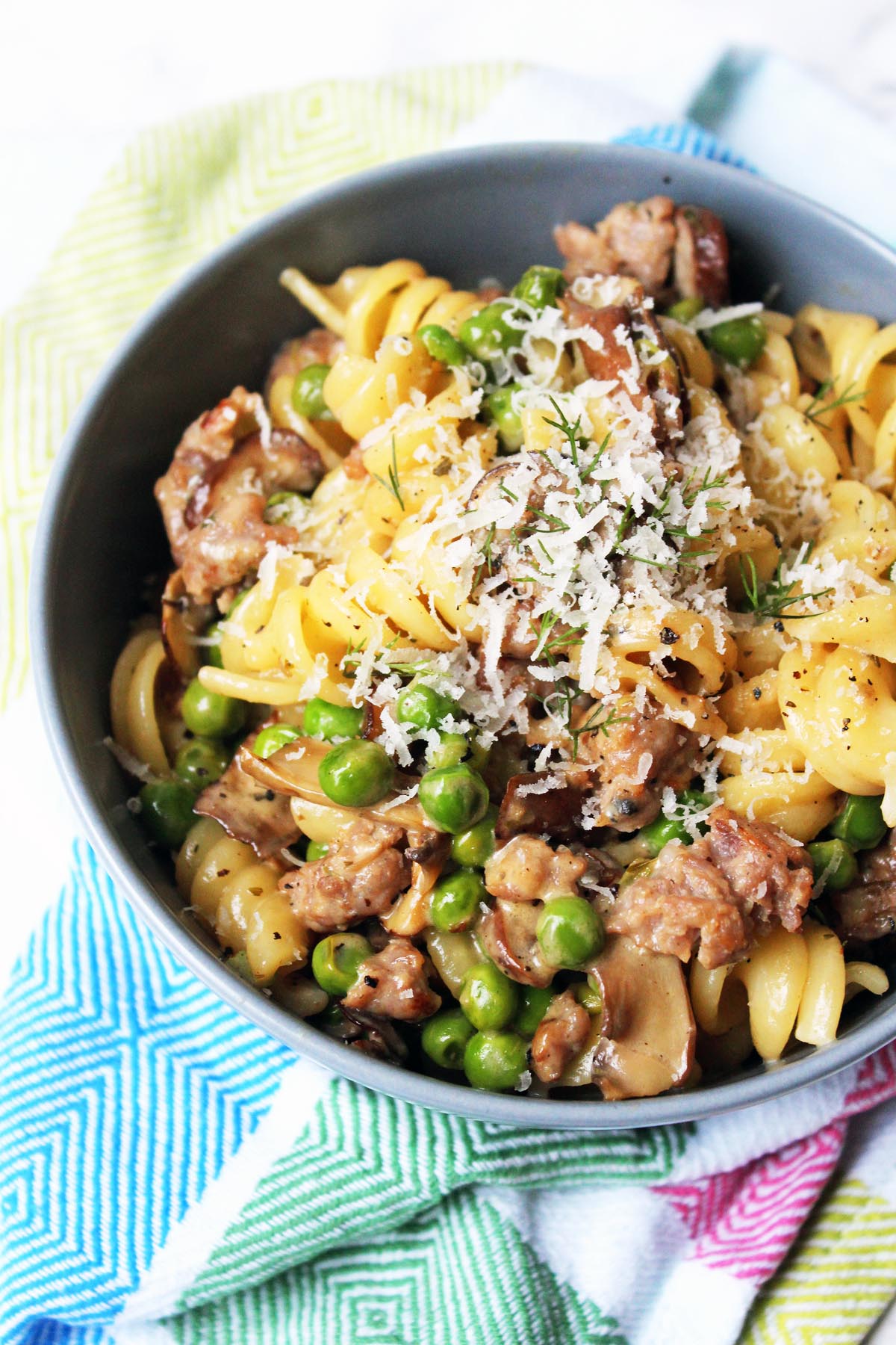 Fennel and Sausage Pasta is a quick and easy recipe perfect for midweek meals. Get the recipe from Supper in the Suburbs and cook it for dinner tonight!