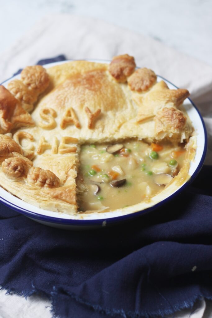 Vegan Cheesy Vegetable Pie