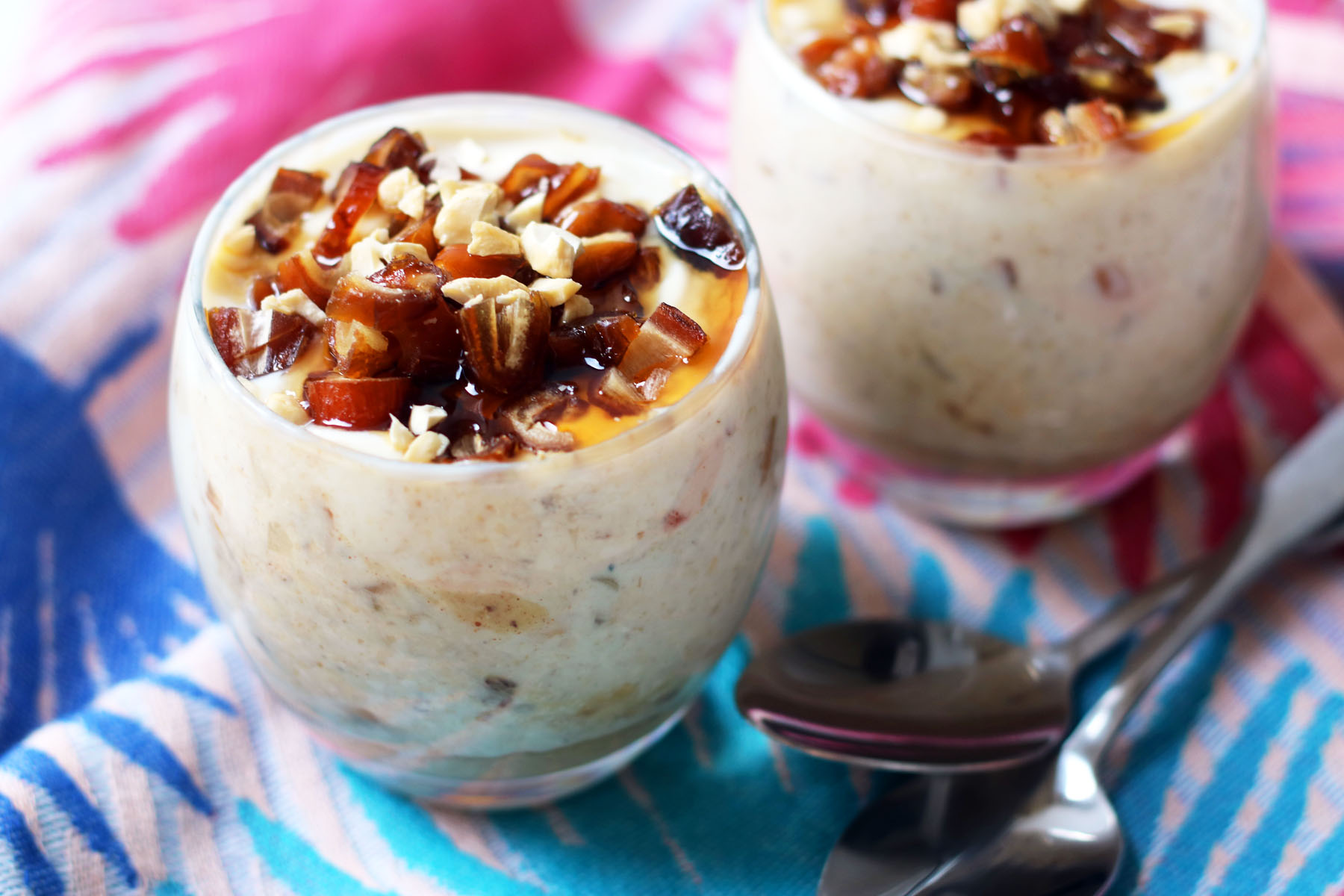 Peanut Butter and Dates Overnight Oats