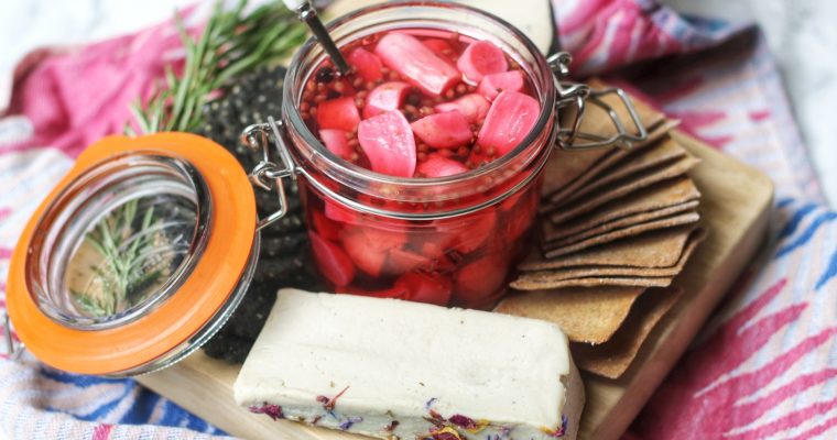Pickled Radishes with Ginger