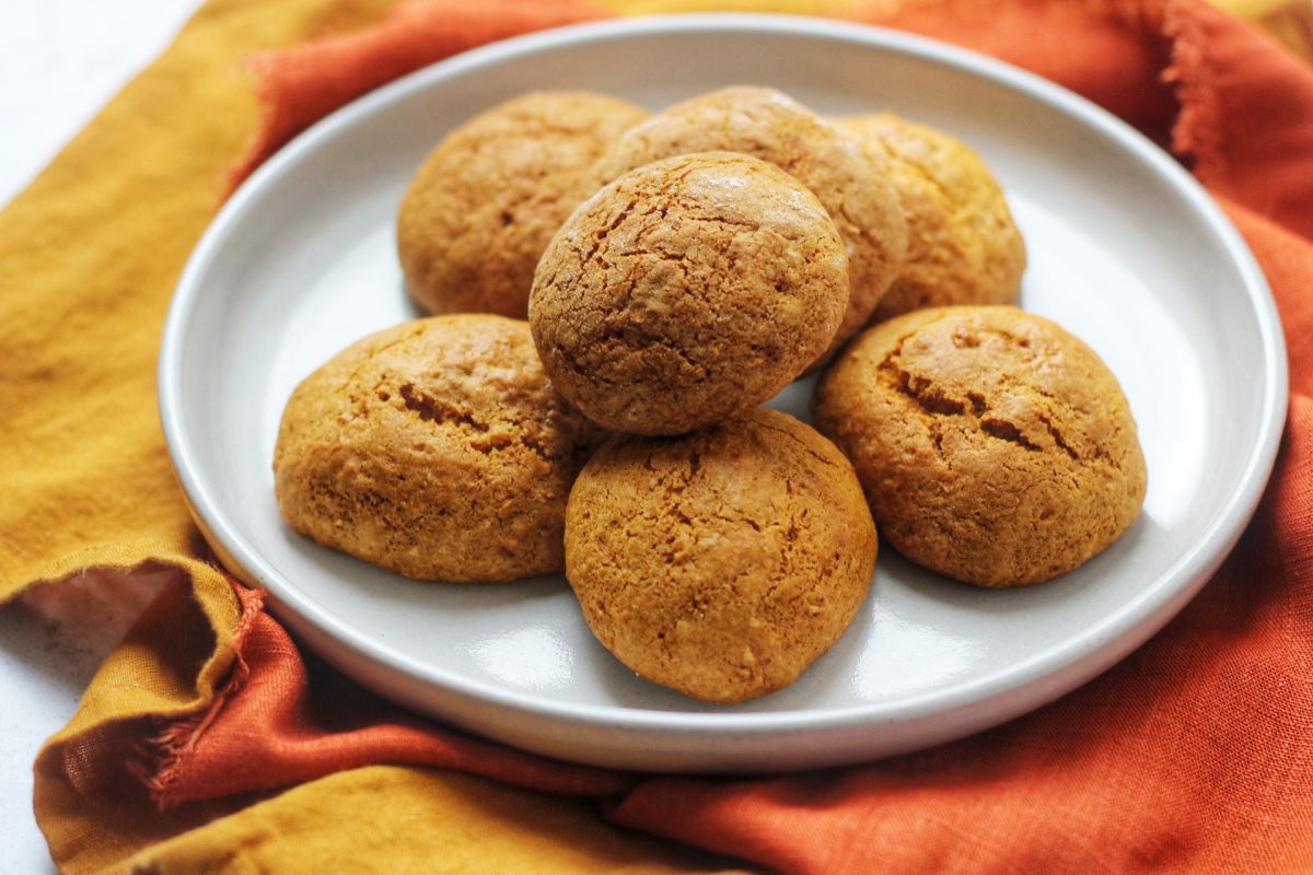 Vegan Ginger Biscuits