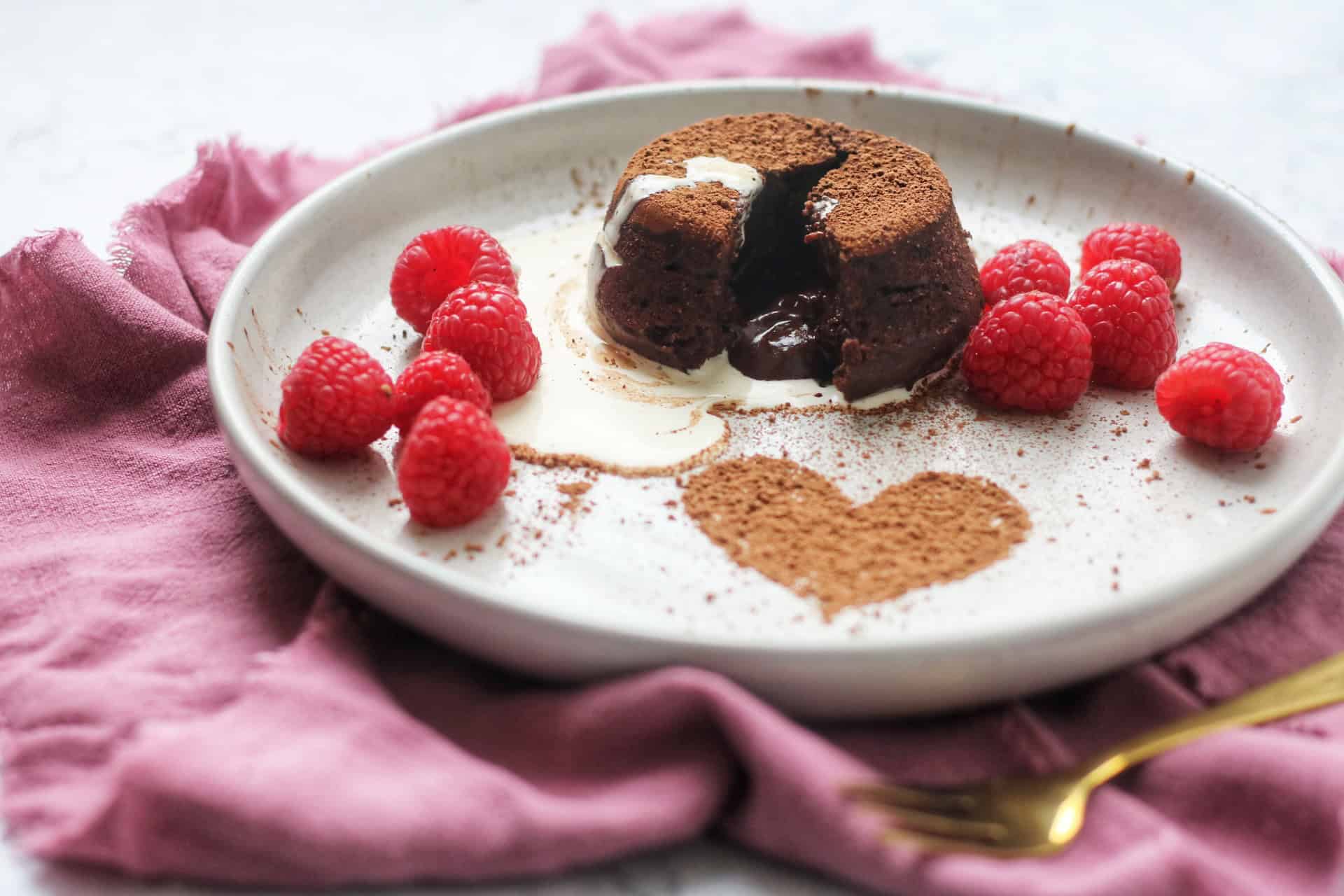 Chocolate Fondant Recipe (Fondant Au Chocolat) - Sugar Salt Magic