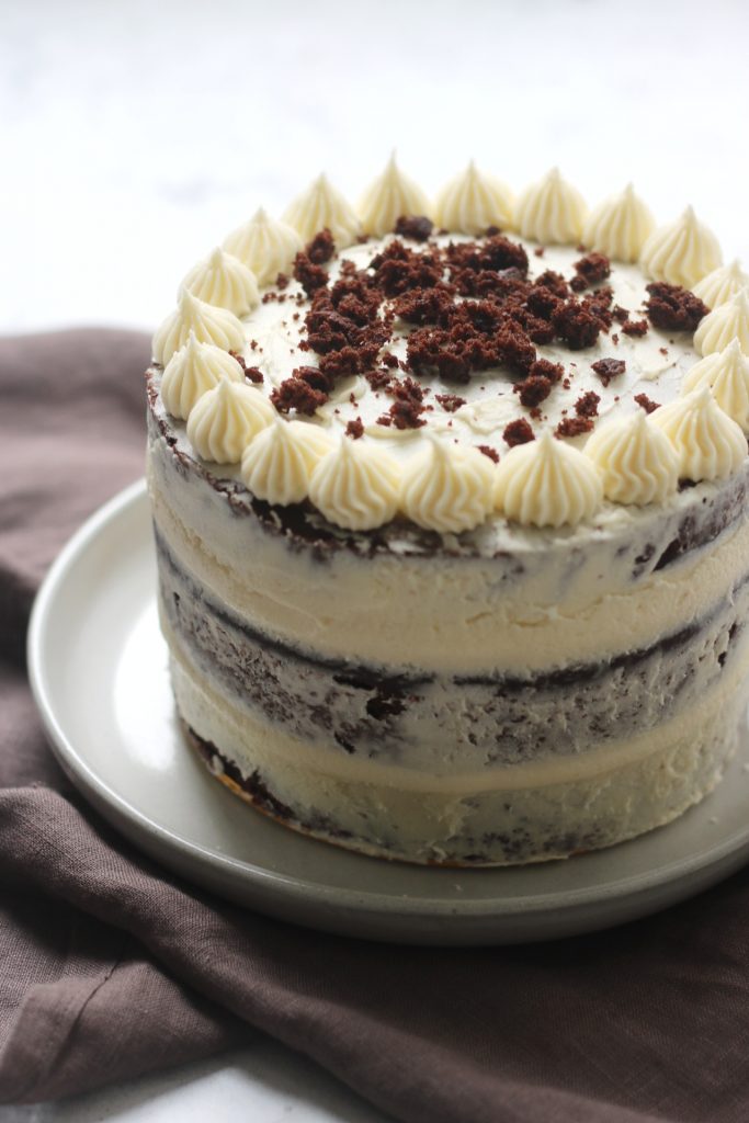 Dark Chocolate Guiness Cake with Irish Cream Frosting-01