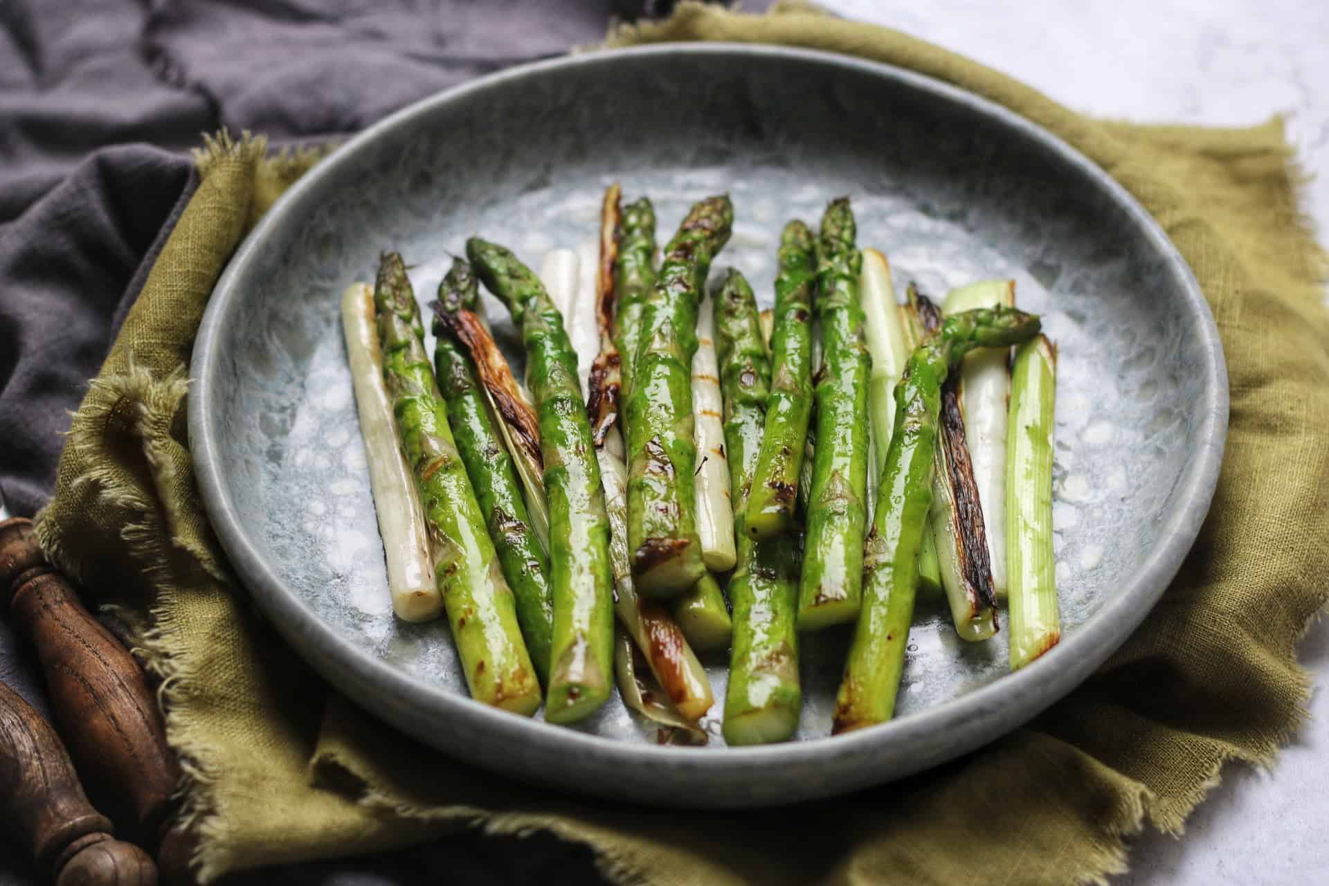 Grilled Asparagus and Baby Leeks