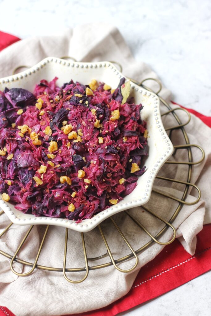 Braised Red Cabbage with apple and Walnuts
