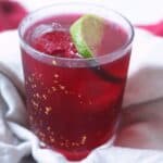 Cranberry caipirinha