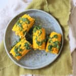 4 corn on the cobs smothered in a herby butter made from vegan butter, coriander, parsley and roasted garlic.